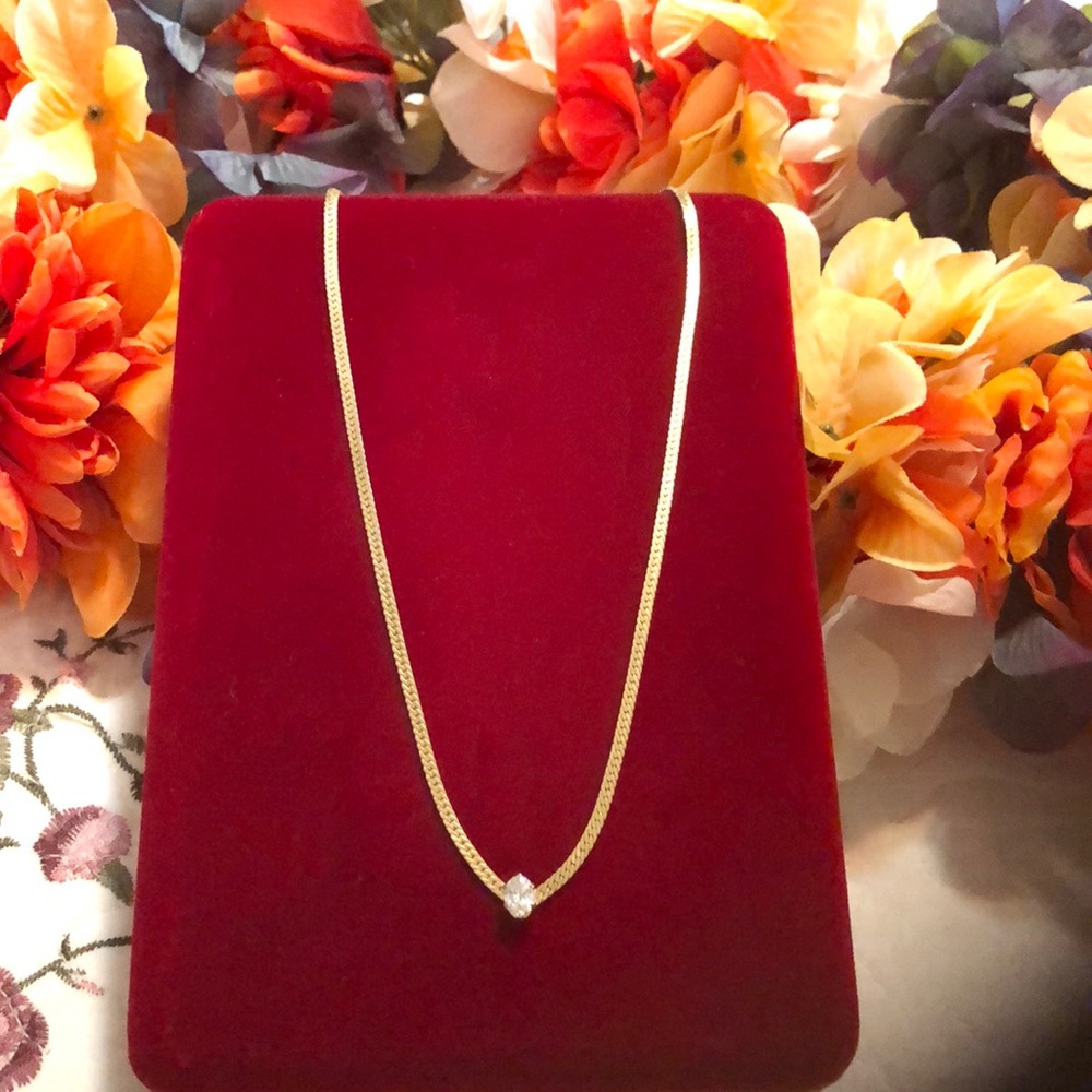 Cubic zirconia necklace